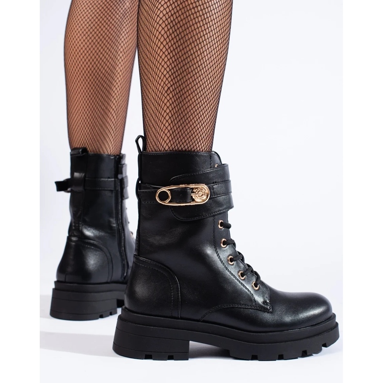 Naisten mustat laukut 2