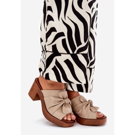 Naisten flip flops ekologisessa postitse beige 1