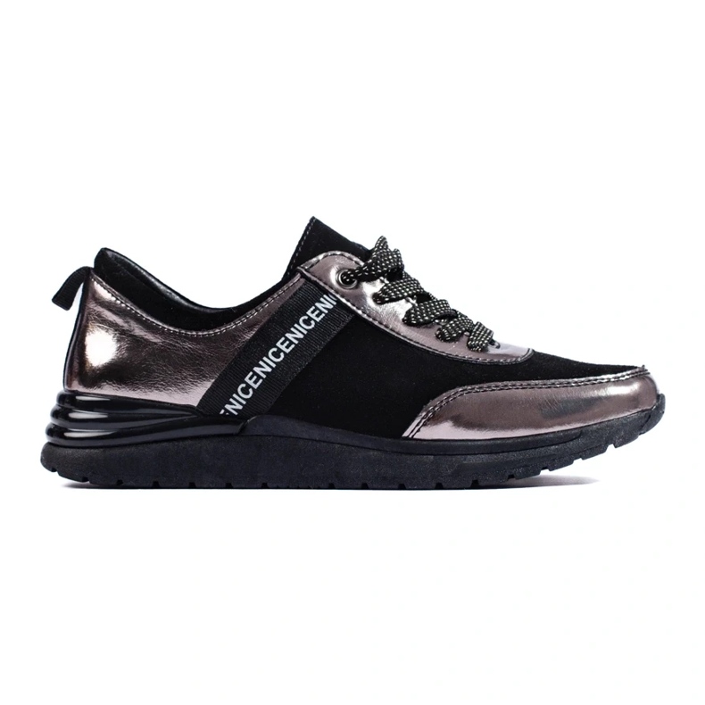 Harmaat urheilukengät luonnonnahasta musta 1