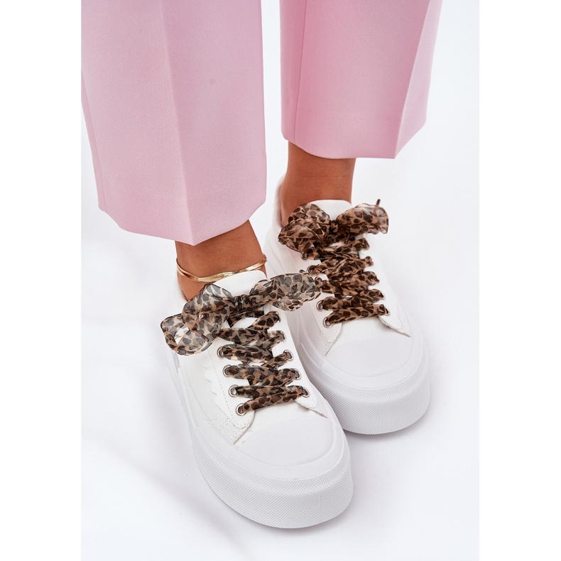 Naisten lenkkarit massiivisella alustalla koristeellinen nauhoitusvalkoinen 2