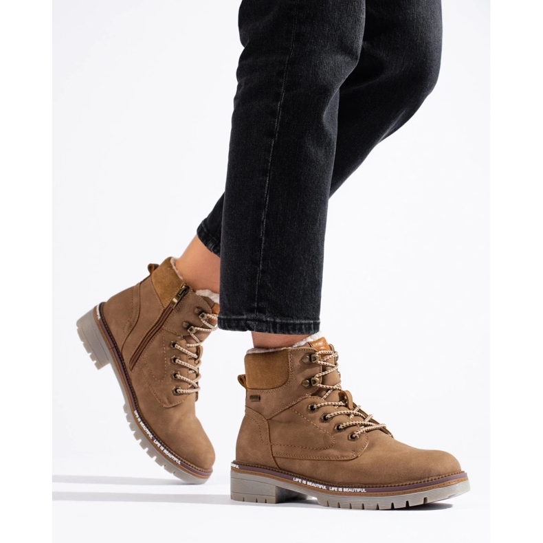 Naisten ruskeat vaelluskengät 1