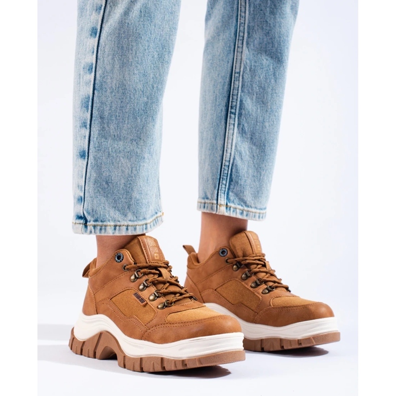 Naisten lenkkarit Big Star KK274362 paksulla pohjalla beige 2