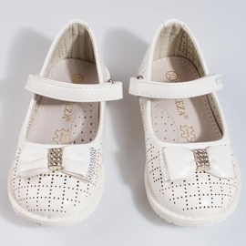 Tyttöjen harjakattoiset ballerinat Vinceza valkoinen 2