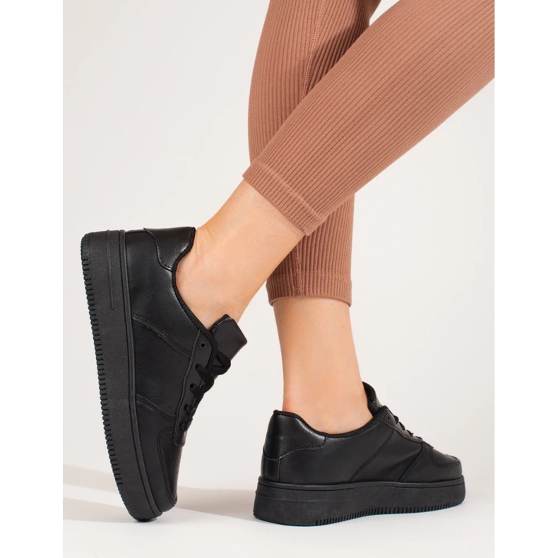 Shelovet mustat urheilukengät paksulla pohjalla 2