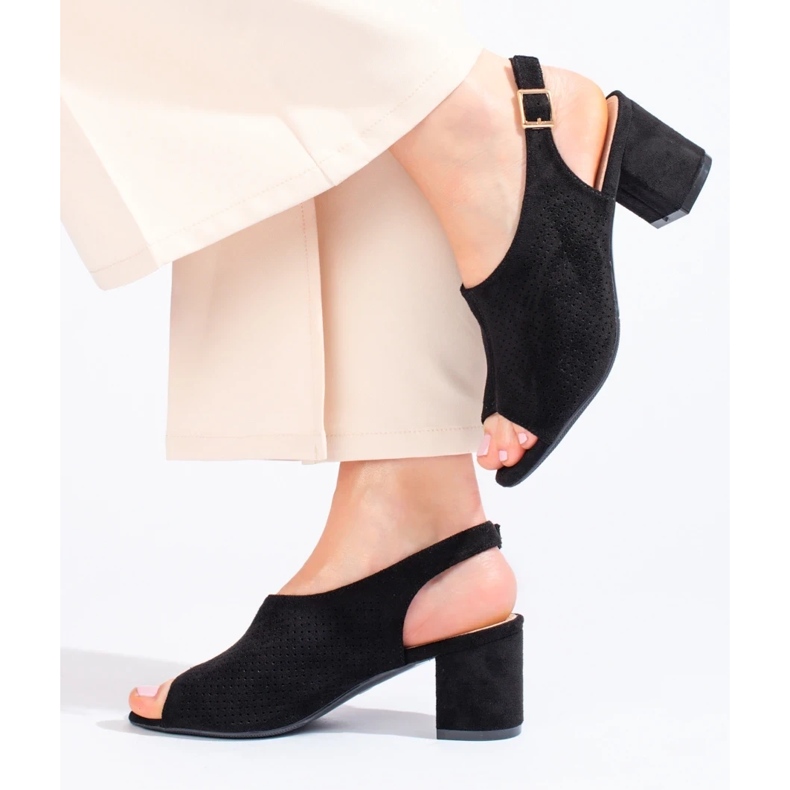 W. Potocki Shelovet mustat harjakattoiset korkeakorkoiset sandaalit 1