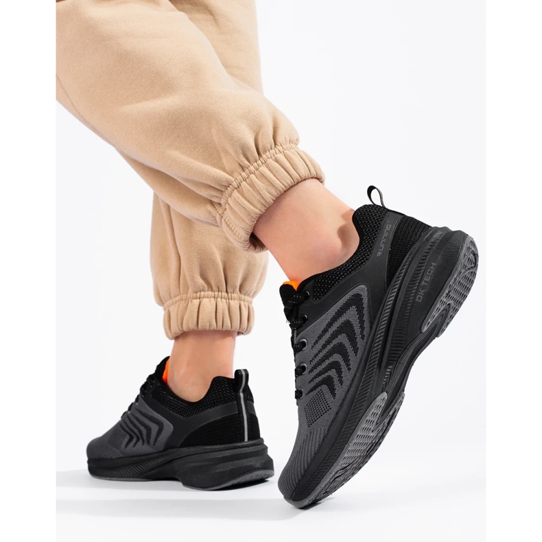 Naisten harmaat DK-urheilukengät 1