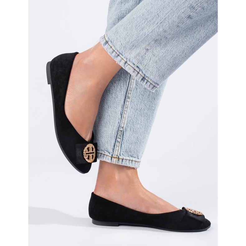 W. Potocki Potockin mustat mokkabalerinat koristeilla 1