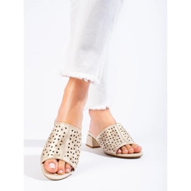 AVOLLISUUNNA GOLDEN FLIP FLOPS matalalla metallisella pylväällä kultainen 1