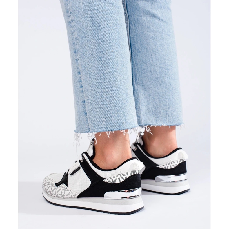 Shelovet naisten urheilukengät mustavalkoisena valkoinen 1