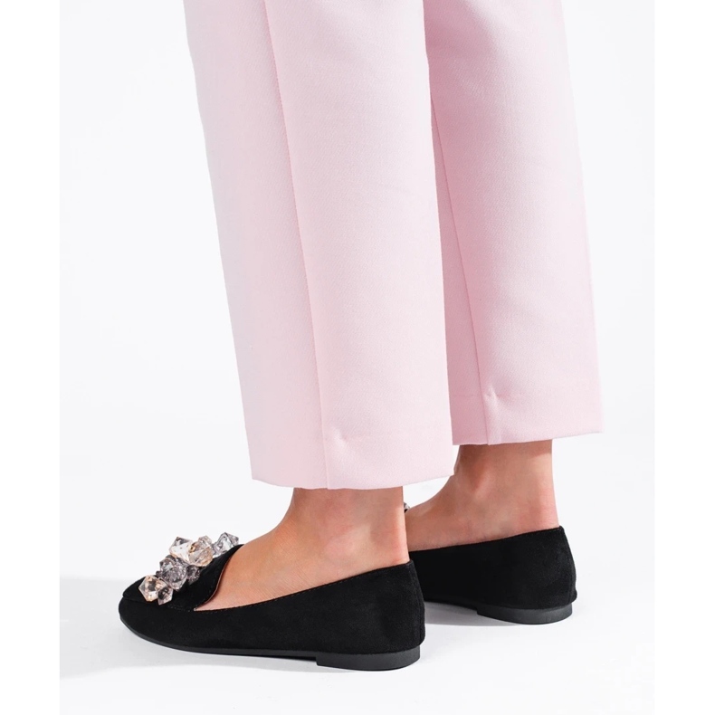 Musta mokkanahka, koristeellisilla Shelovet-kiteillä 1