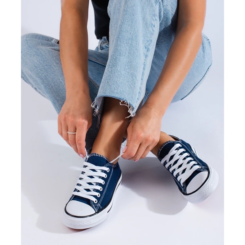 Klassiset laivastonsiniset lenkkarit sininen 2