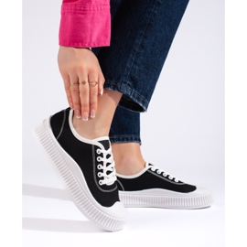 Mustat naisten tennarit 2