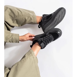 Naisten mustat korkeat lenkkarit 1