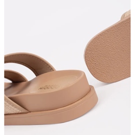 Goodin Beige naisten litteät läpän flopsit soljet 1