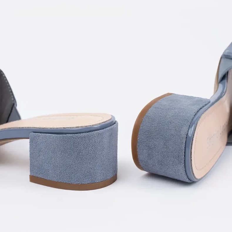 Sininen korkokengät Sergio Leone 1