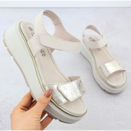 S.Barski Naisten nahkaiset sandaalit tarranauhoille złote S. Barski LR51-543 kultainen 1