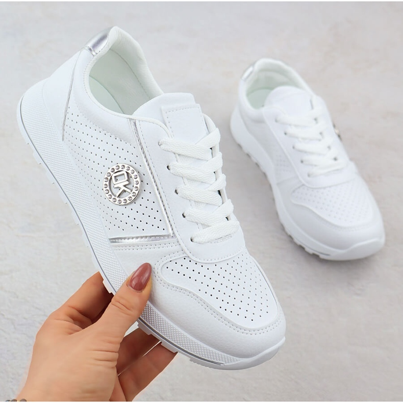 Naisten urheilukengät Valkoiset potocki PY16342 valkoinen 1