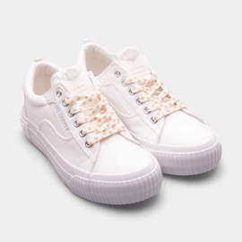Lee Cooper LCW-24-31-2170L lenkkarit valkoinen 17