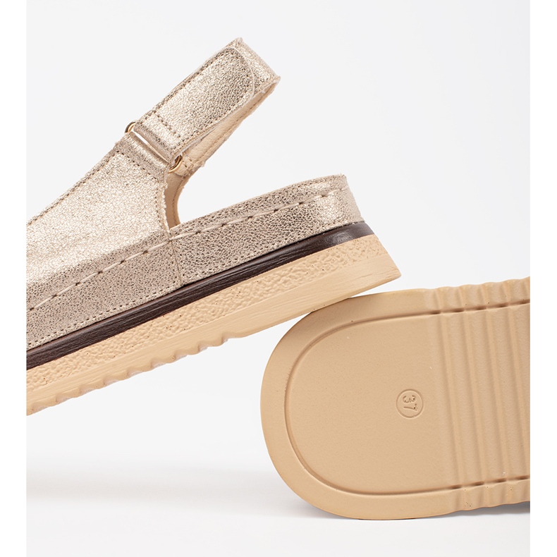 Goodin Kulta -sandaalit lavalla nastalla kultainen 1