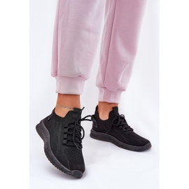 Naisten mustat urheilukengät 2