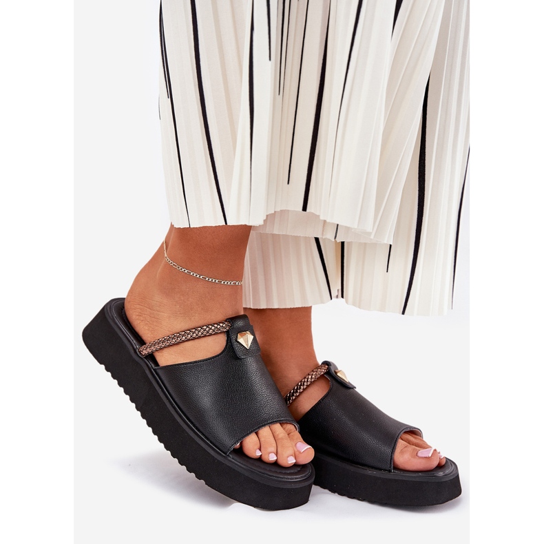 S.Barski Naisten nahkatohvelit laiturilla koristevyöllä D &amp; A MK51-475 Black musta 1