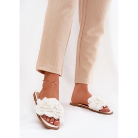 Litteät naisten flopsit koristeellisilla kukilla valkoinen 2