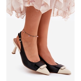 Tyylikkäät korkokengät koristeella eko musta nahka 1