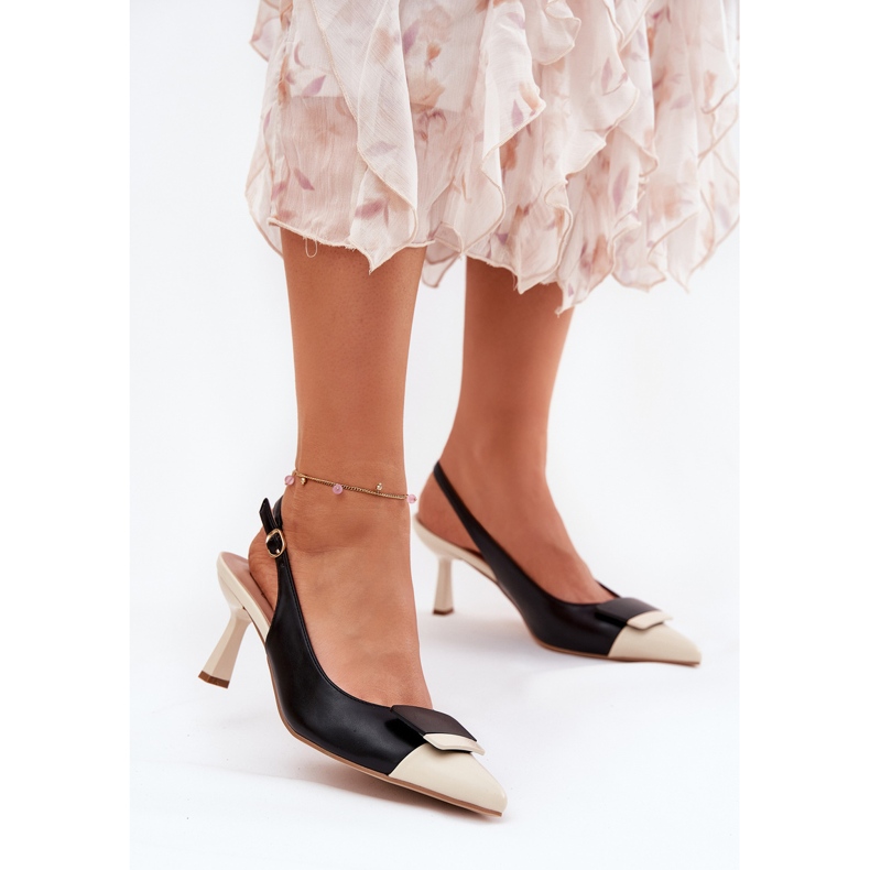 Tyylikkäät korkokengät koristeella eko musta nahka 2