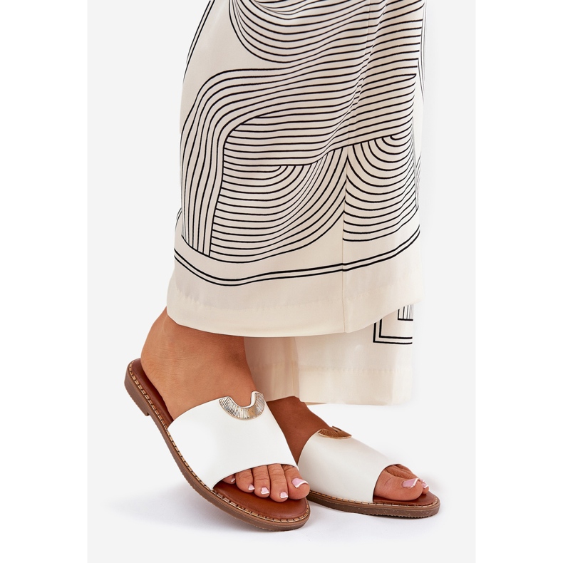 Eco Leather Naisten tossut koristeellisilla yksityiskohdilla valkoinen 1