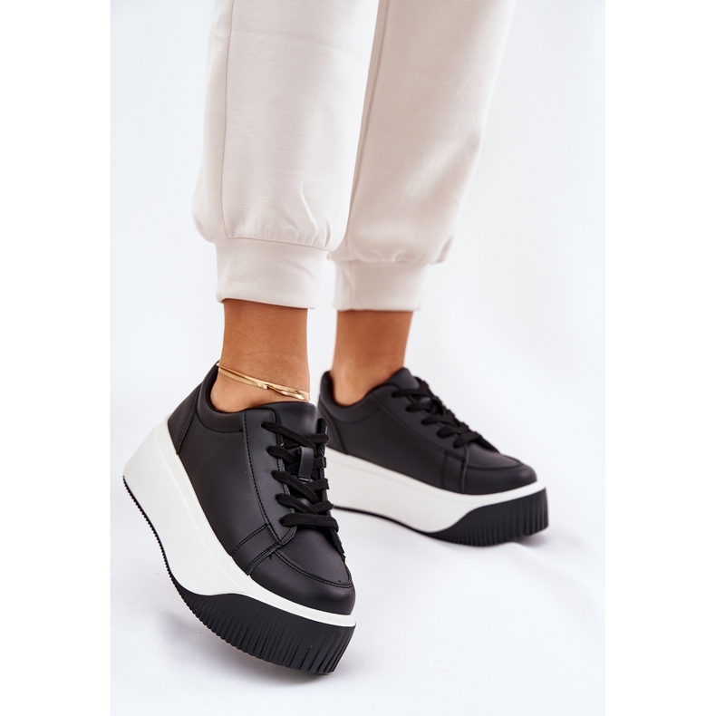Sneakers massiivisella alustalla Sileä musta 2