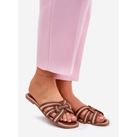 Litteät naisten flip flops toisiinsa kietoutuvilla ruskeilla raidoilla ruskea 1