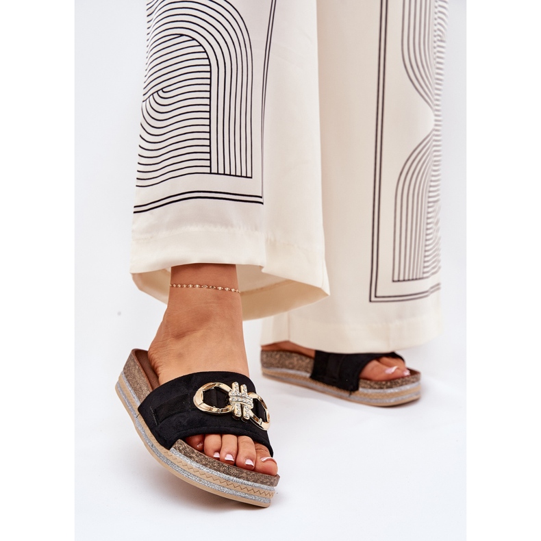 Naisten läppä musta 2