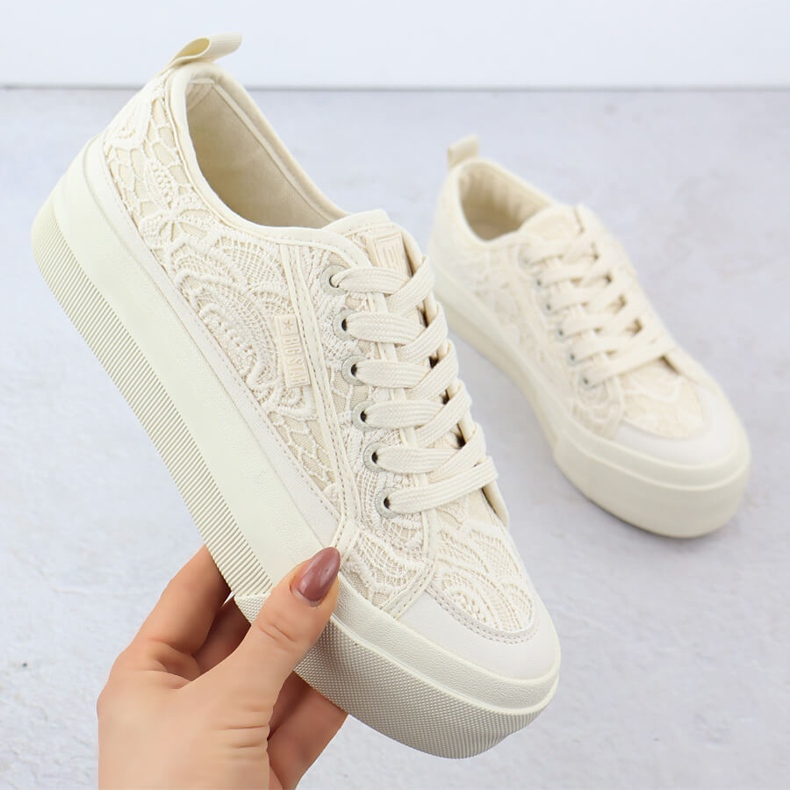 Big Star Matalat naisten lenkkarit, joilla on pitsi beige iso tähti RR274746 1