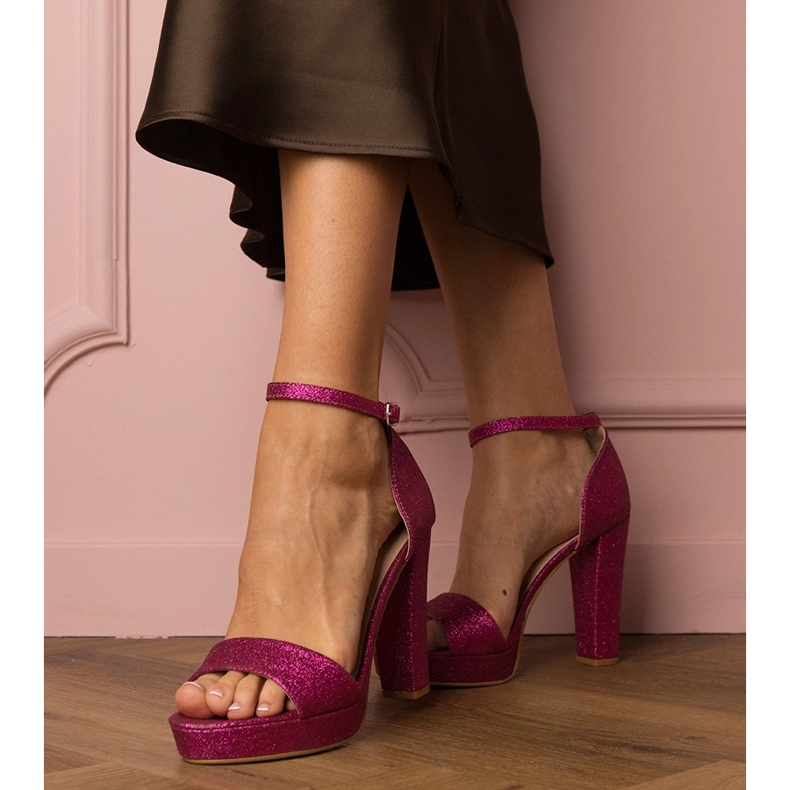 Vaaleanpunaiset naisten korkeat kimaltelevat sandaalit vaaleanpunainen 1