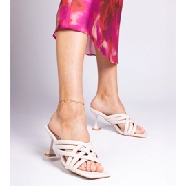 Bourgetin beige-tyylikkäät korkokengät 1