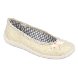 Befadon lasten tossut, joissa on keula 980x103 beige 1