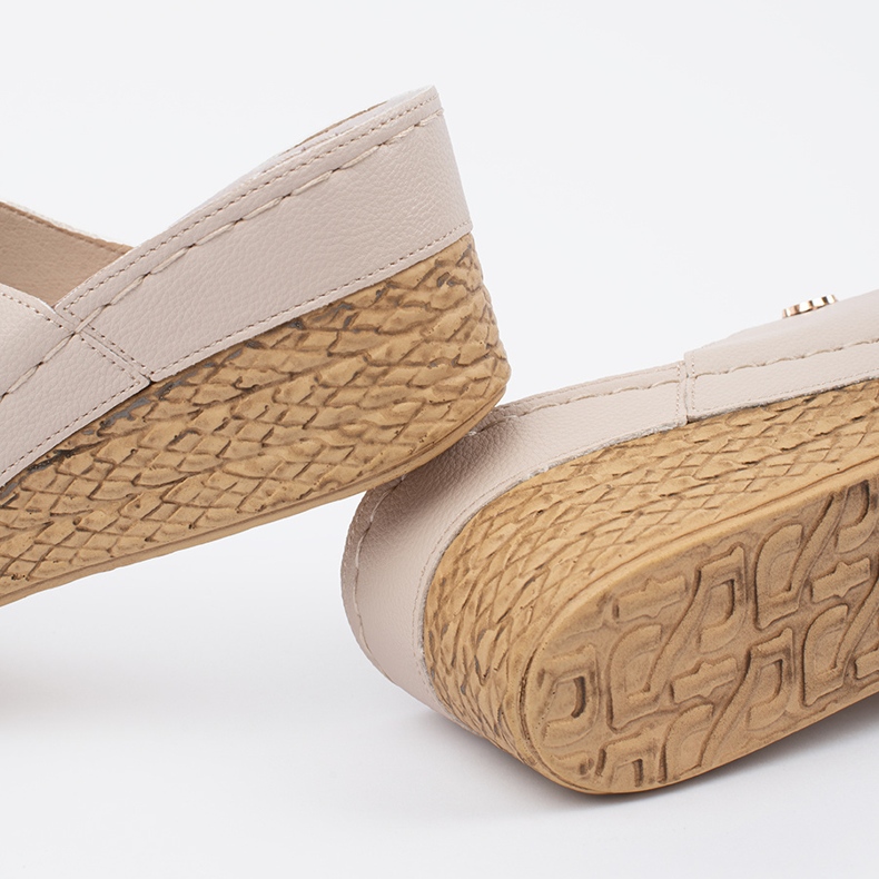 Goodin Beige naisten kiilat 1