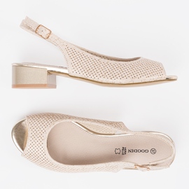 Goodin Matalalla aukonopeus sandaalit beige 4