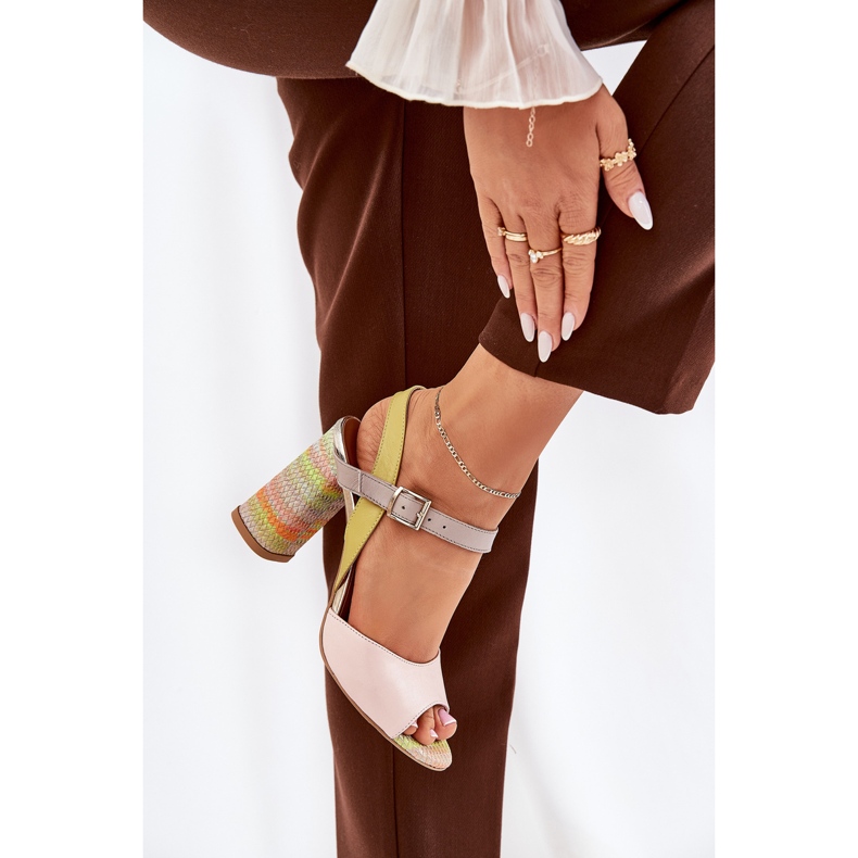 Nahka tyylikkät sandaalit Laura Messi 2136 monivärinen viesti beige 2