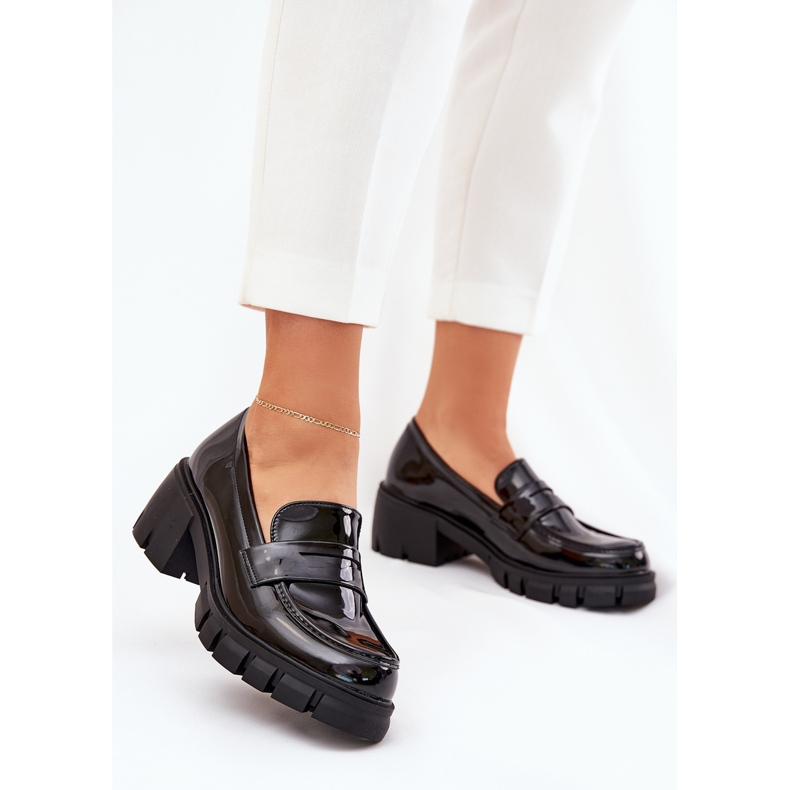 Maalattu naisten kengät massiivisella kantapäällä musta 2