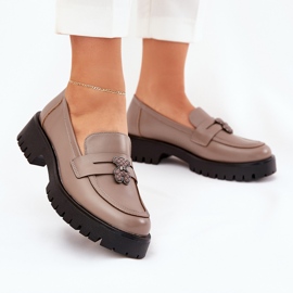 Naisten nahkaiset leipät nastailla Bear Vinceza 18109 beige 2