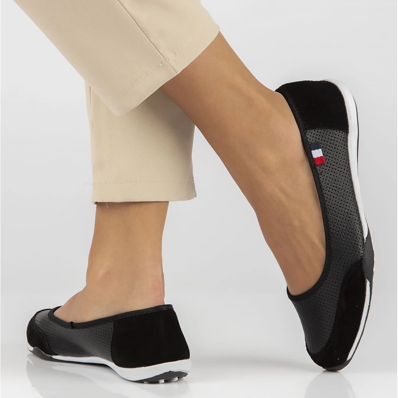 Filippo Nahka -lenkkarit dp142/24 bk musta rei'itetty valkoinen 2