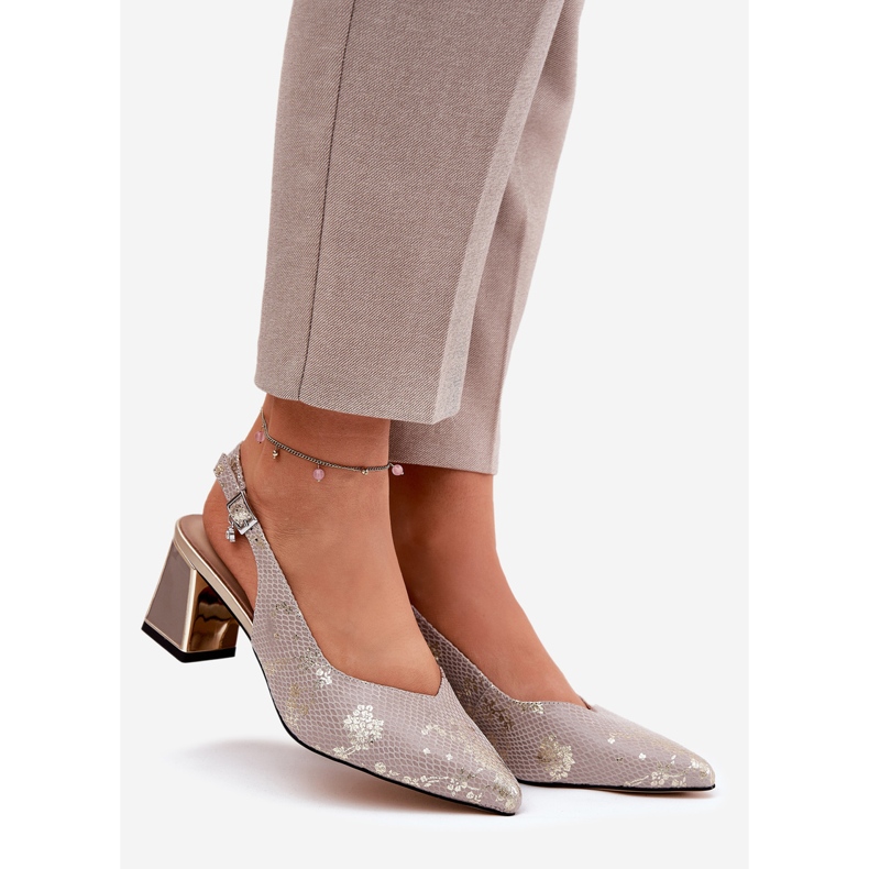 Naisten nahkaiset sandaalit pylväällä korkean nenän työkaluilla Vinceza 66733 Kulta ja hopea 1