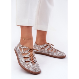 Nahkaballeriinit, joissa on leikattu Maciejka 06835-25/00-1 kulta kultainen 2