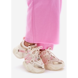 Naisten nahka -lenkkarit massiivisella pohjalla goe rr2n4031 beige 1