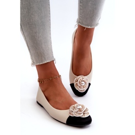 Seastar Naisten balleriinien ekologinen nahka koristeellisella helmillä beige 2