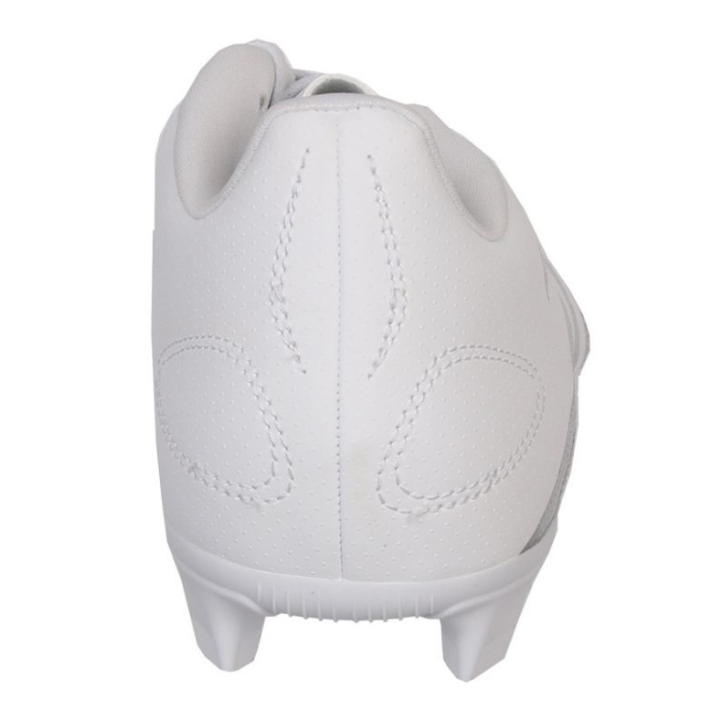 Adidas Predator Club FXG IG7758 Jalkapallokengät valkoinen 3