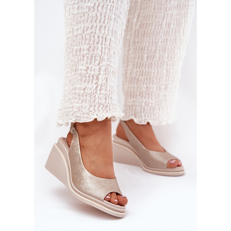 S.Barski Naisten nahka sandaalit kiila S. Barski LR51-539 PLN kultainen 2