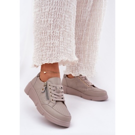 Vinceza Lenkkarit nahkaurheilukengät laiturilla Vincezin linna 88019 Dark Beige 2