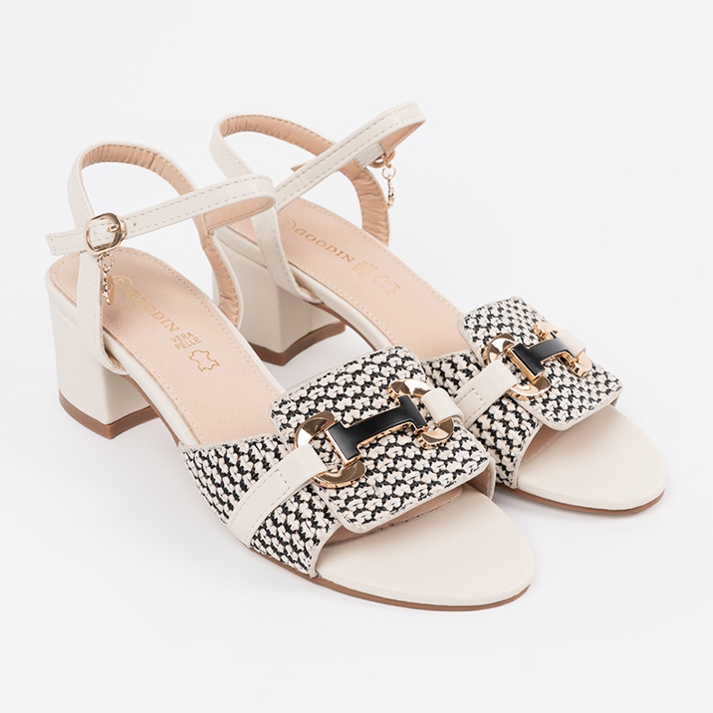 Goodin Valkoisten naisten sandaalit keskipitkällä pylväällä valkoinen 1